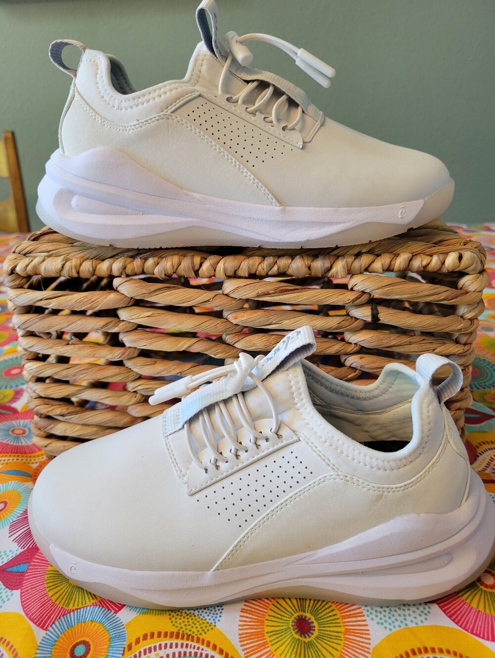Clove Women's Classic Sneakers Shoes Brilliant White Size 6